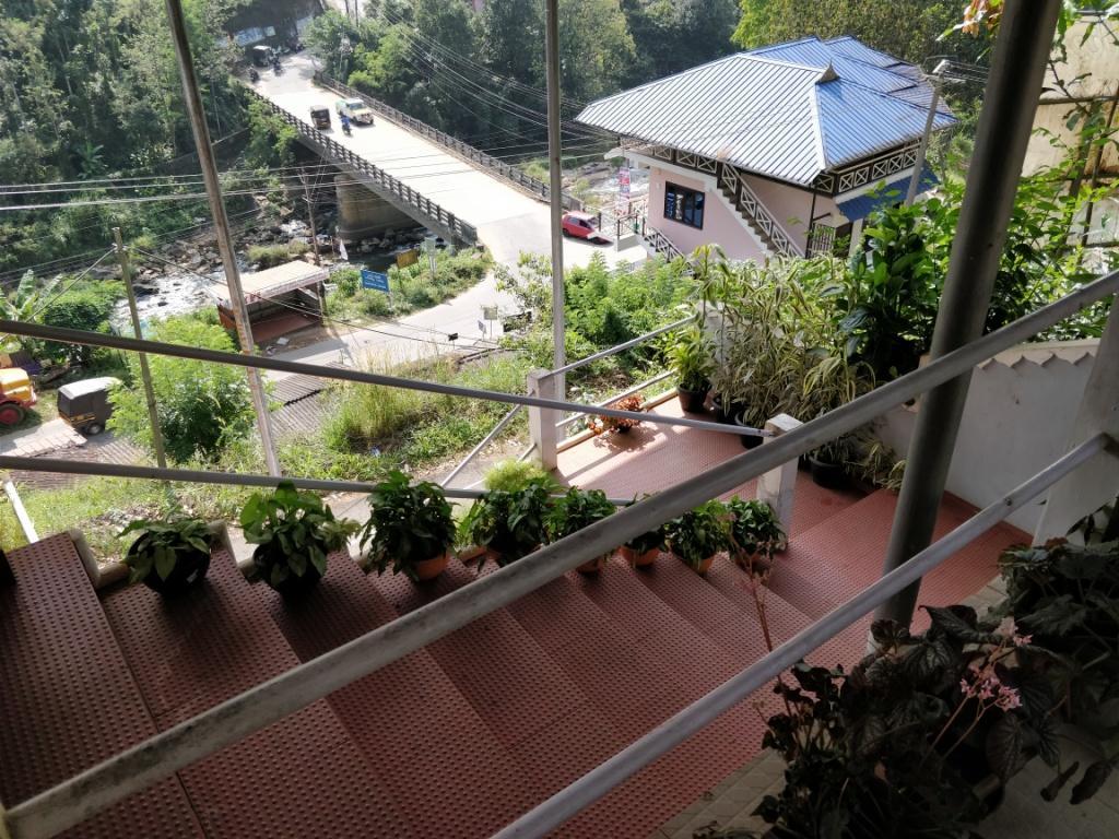 River View Inn Munnar Exterior photo